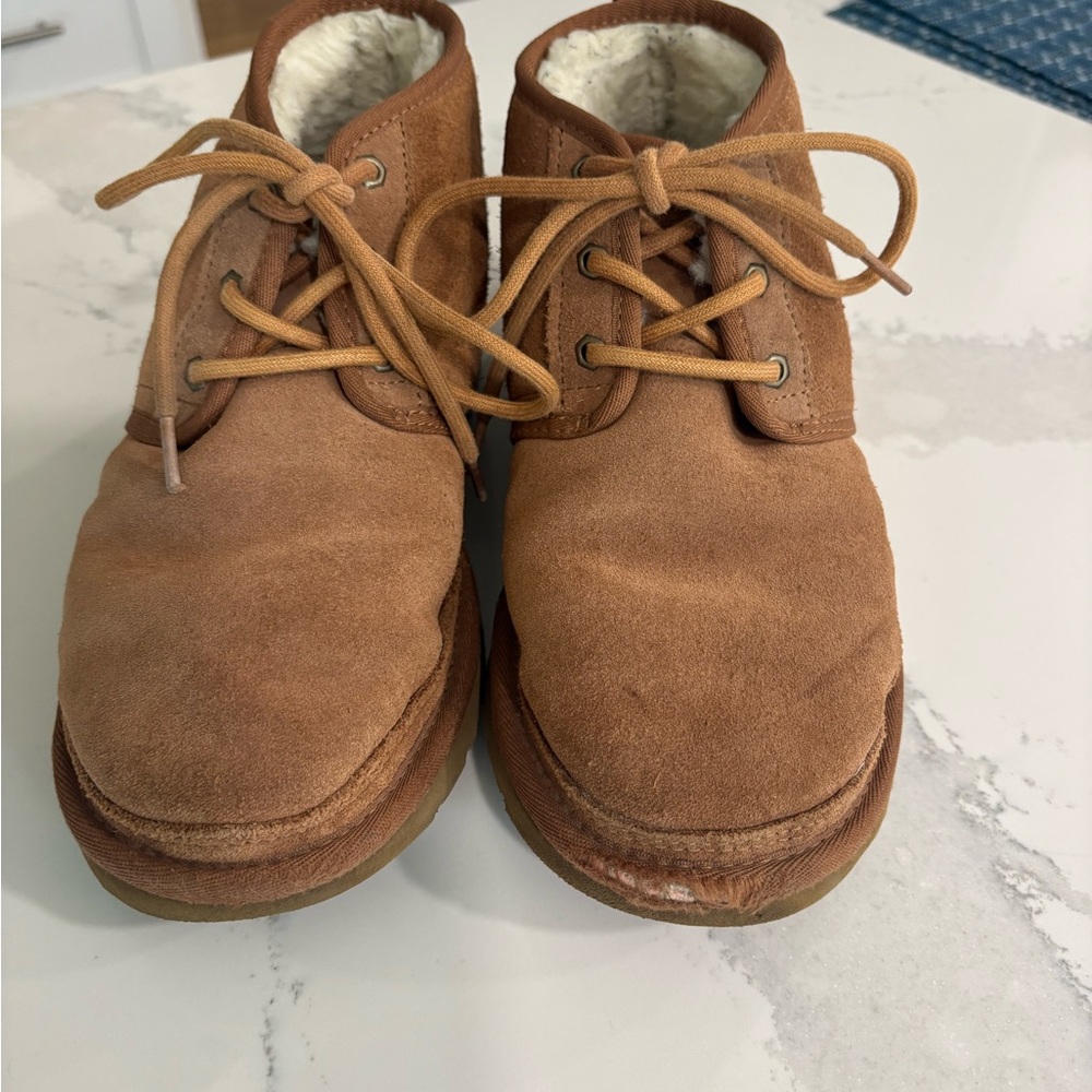 Men's Suede Lace-Up Chukka Boots in Brown